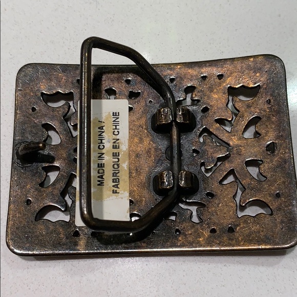 Buckle - Picture 5 of 5